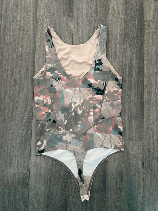 Lululemon Align Sleeveless Bodysuit - Picture 4 of 10